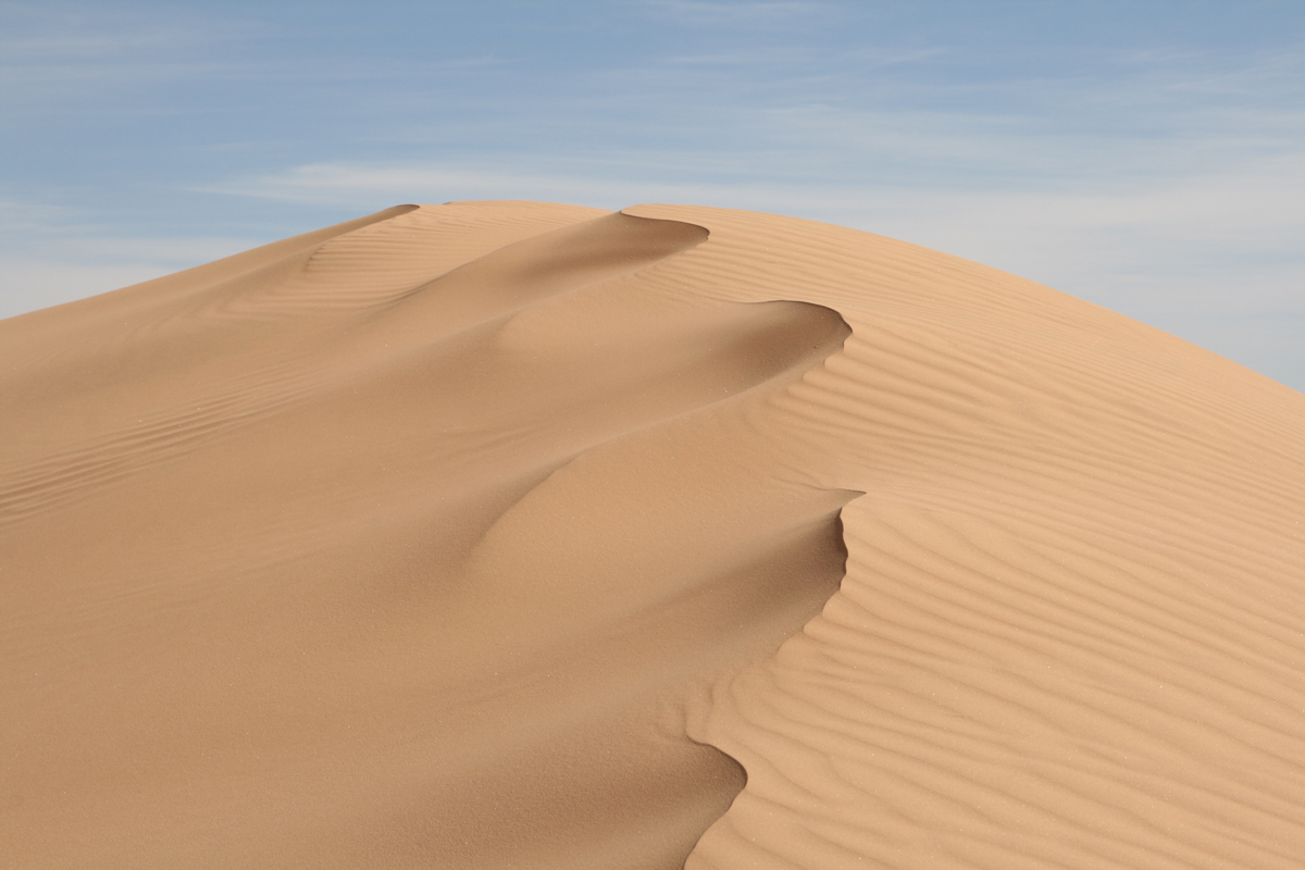Zandduin in de Sahara in Algerije