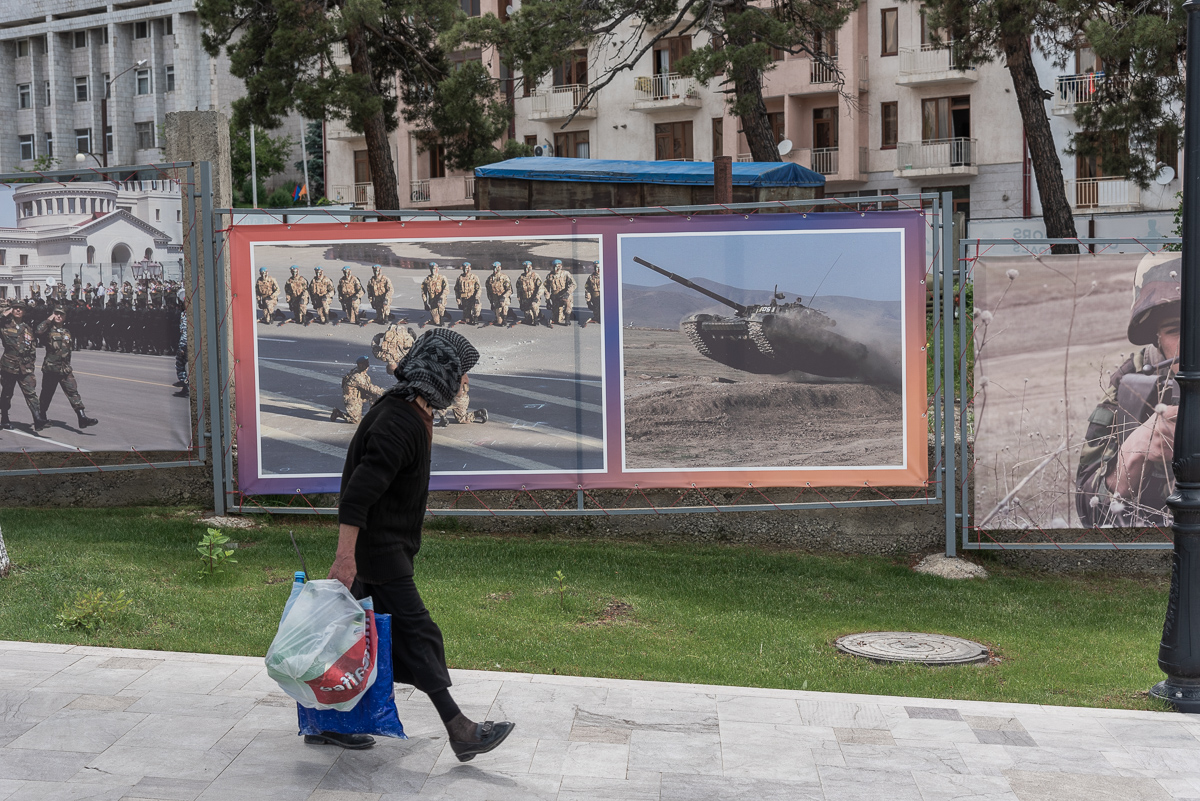 Straatbeeld in Stepanakert, de hoofdstad van Nagorno-Karabach